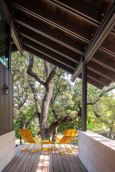 Rollingwood Treehouse: Covered Patio