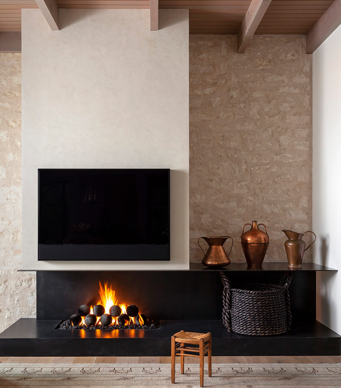 Shoberg Homes - Modern Fireplace
